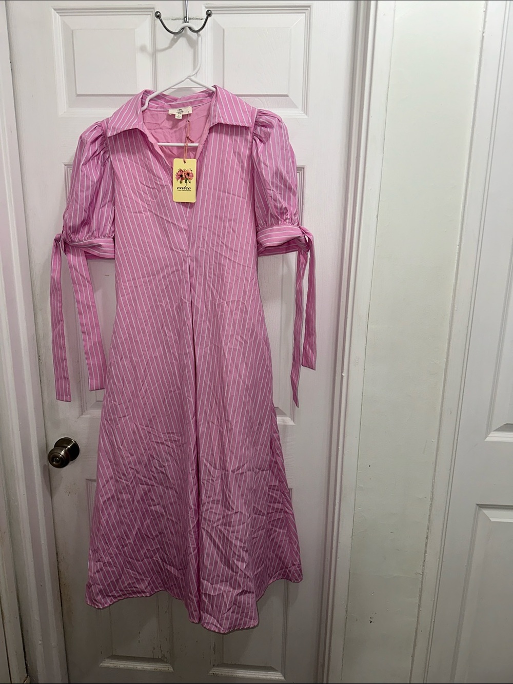 entro Pink Striped Midi Dress with Tie Sleeves NWT